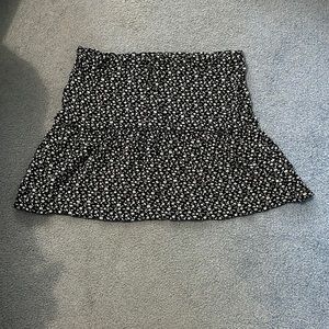 Floral brandy Melville skirt